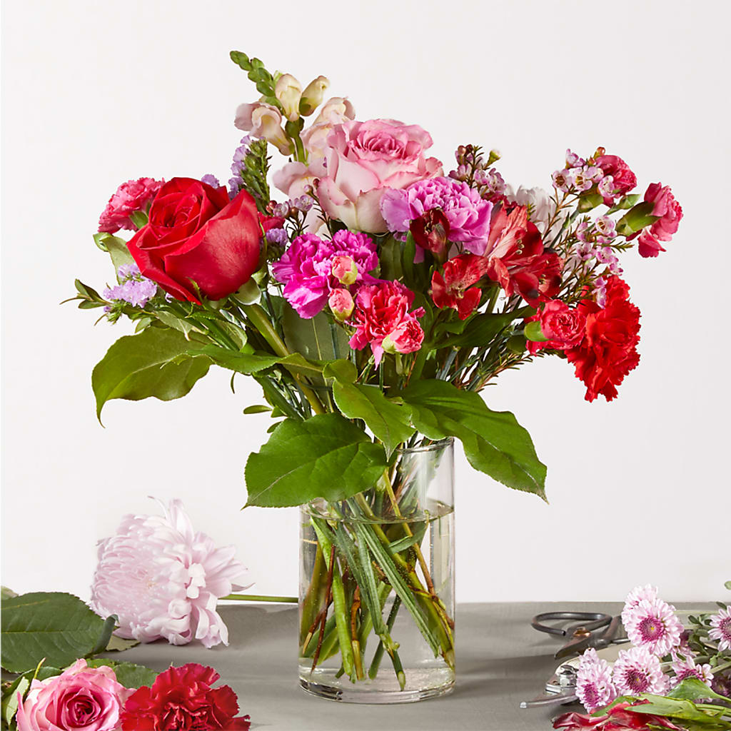 Regal Jewel – A Florist Original – D'FLOR FLOWERS BOUTIQUE, San Juan PR