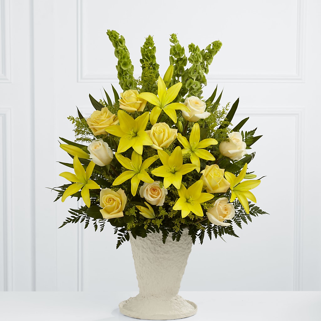 Golden Memories Arrangement – D'FLOR FLOWERS BOUTIQUE, San Juan PR