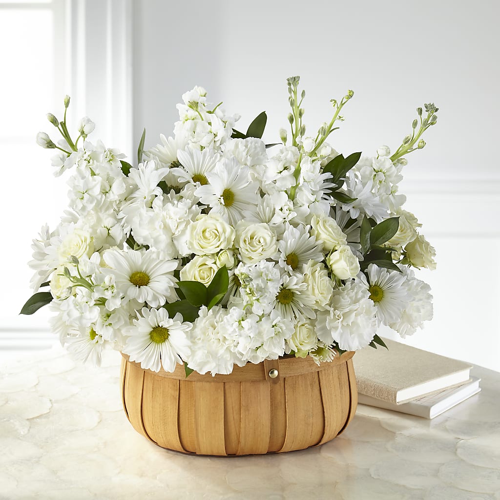 Graceful Garden Basket – D'FLOR FLOWERS BOUTIQUE, San Juan PR