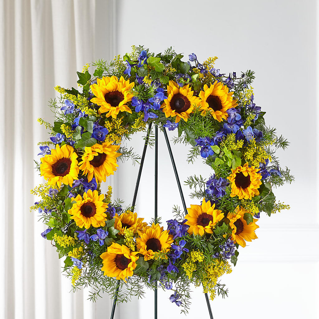 Bright Rays Wreath – D'FLOR FLOWERS BOUTIQUE, San Juan PR