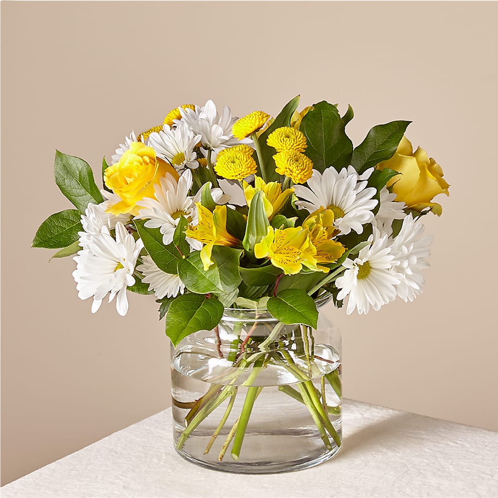 Sunny Sentiments Bouquet – D'FLOR FLOWERS BOUTIQUE, San Juan PR
