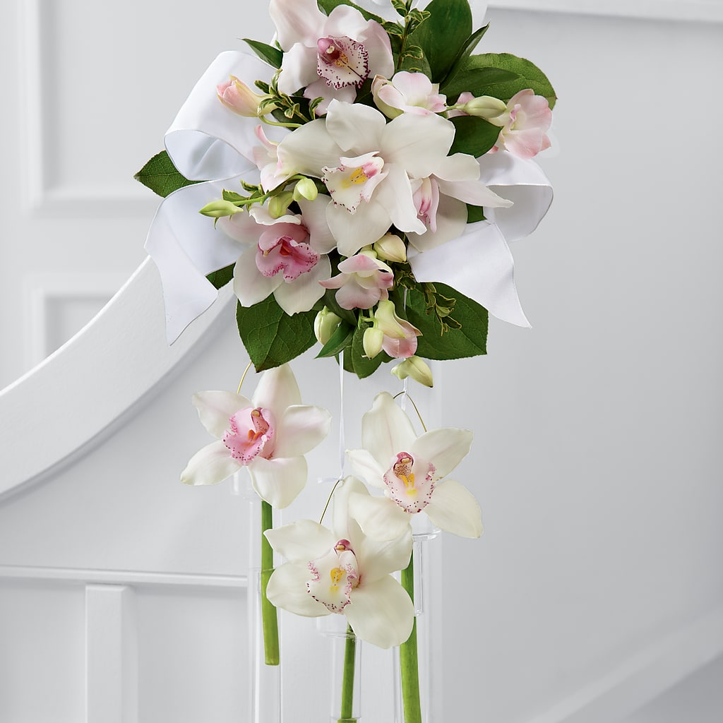 Perfect Entrance Pew Arrangement – D'FLOR FLOWERS BOUTIQUE, San Juan PR