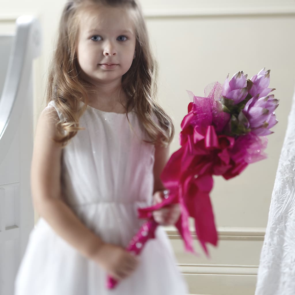Sparkle Pink Flower Girl Bouquet – D'FLOR FLOWERS BOUTIQUE, San Juan PR