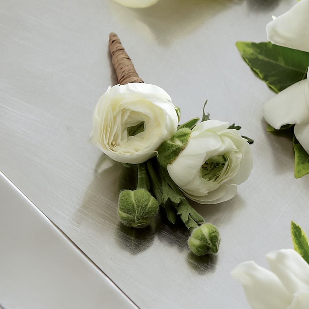 White Ranunculus Boutonniere – D'FLOR FLOWERS BOUTIQUE, San Juan PR