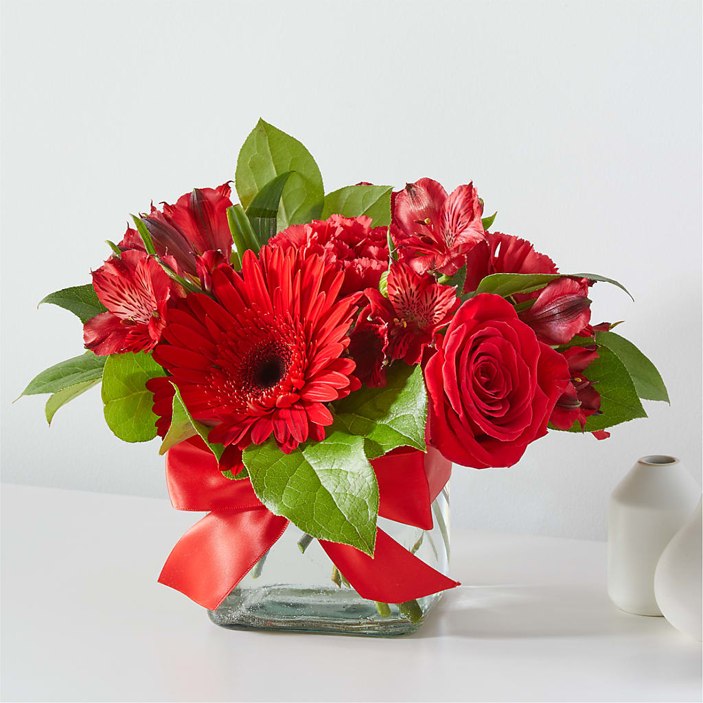 Red Hot Bouquet – D'FLOR FLOWERS BOUTIQUE, San Juan PR