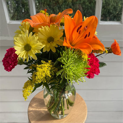 Bold & Bright – A Florist Original – D'FLOR FLOWERS AND GIFTS SHOP INC, San Juan PR