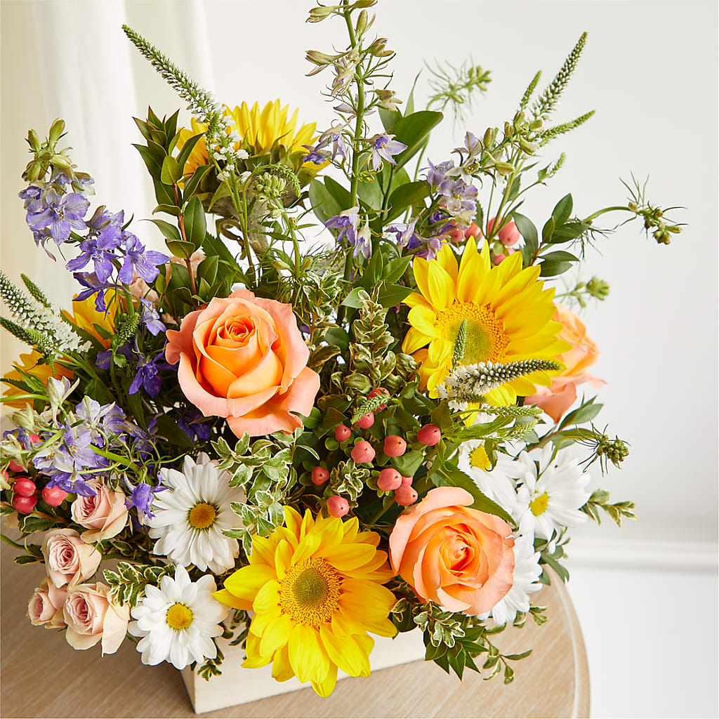 The Good Life Bouquet – D'FLOR FLOWERS AND GIFTS SHOP INC, San Juan PR