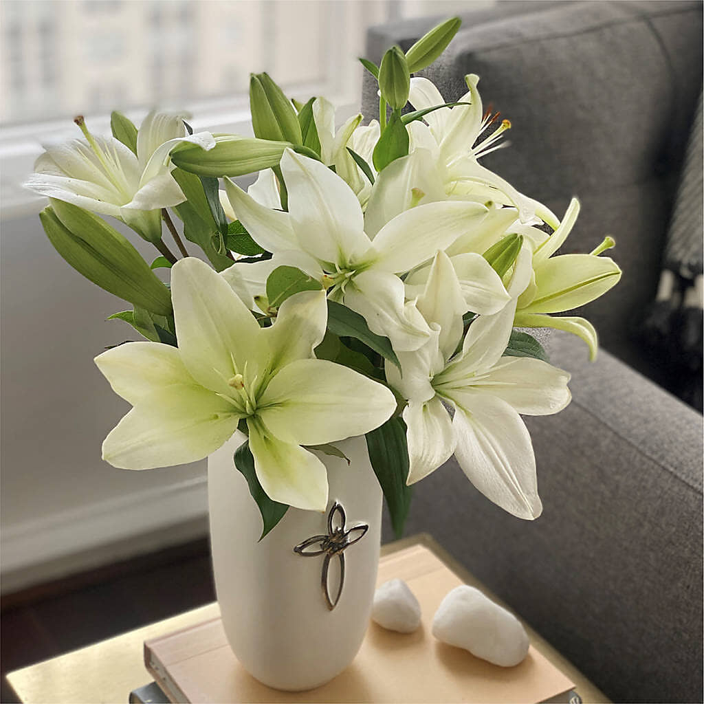 Faithful Blessings Bouquet – D'FLOR FLOWERS AND GIFTS SHOP INC, San Juan PR