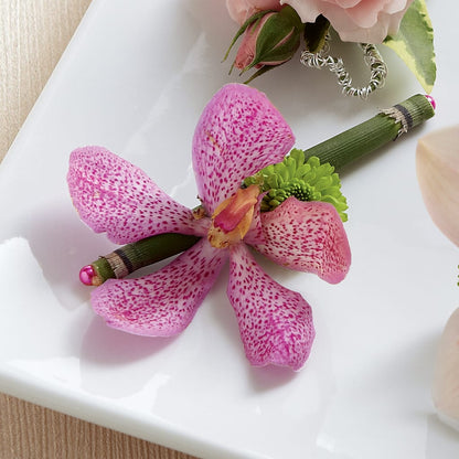 Pink Mokara Boutonniere – D'FLOR FLOWERS BOUTIQUE, San Juan PR