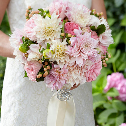 Heart's Promise Bouquet – D'FLOR FLOWERS BOUTIQUE, San Juan PR
