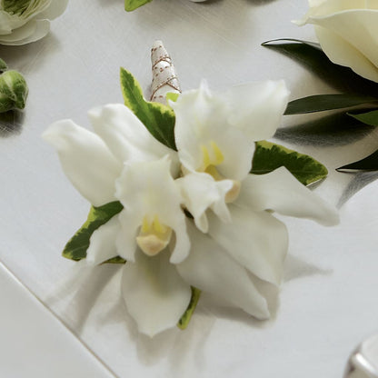 White Mini Cymbidium Boutonniere – D'FLOR FLOWERS BOUTIQUE, San Juan PR